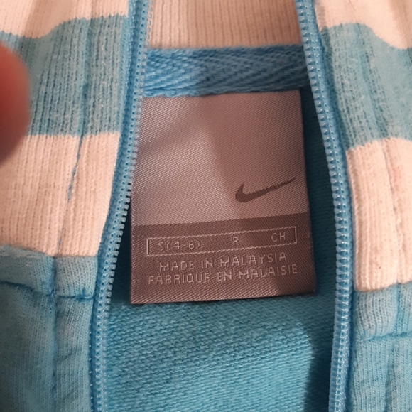 Nike track suit - Picture 4 of 7